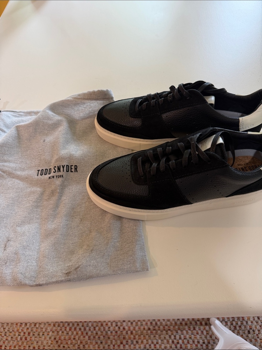 Todd Snyder Black & White Leather Low-Top Tuscan Sneakers Sz 11.  Box49